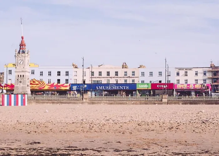 The Seaview Apartment - Margate Beach - By Goldex Coastal Breaks